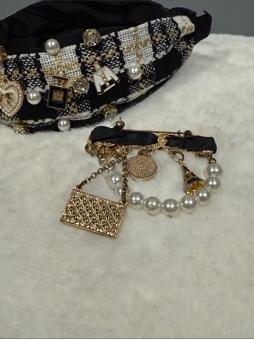 Black & White Tweed Charm headband & fashion pin with Pearl Accents NWT. - Picture 7 of 7